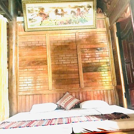 Minh Ngoc Homestay Dien Bien Phu Ban Hin Lom Buitenkant foto