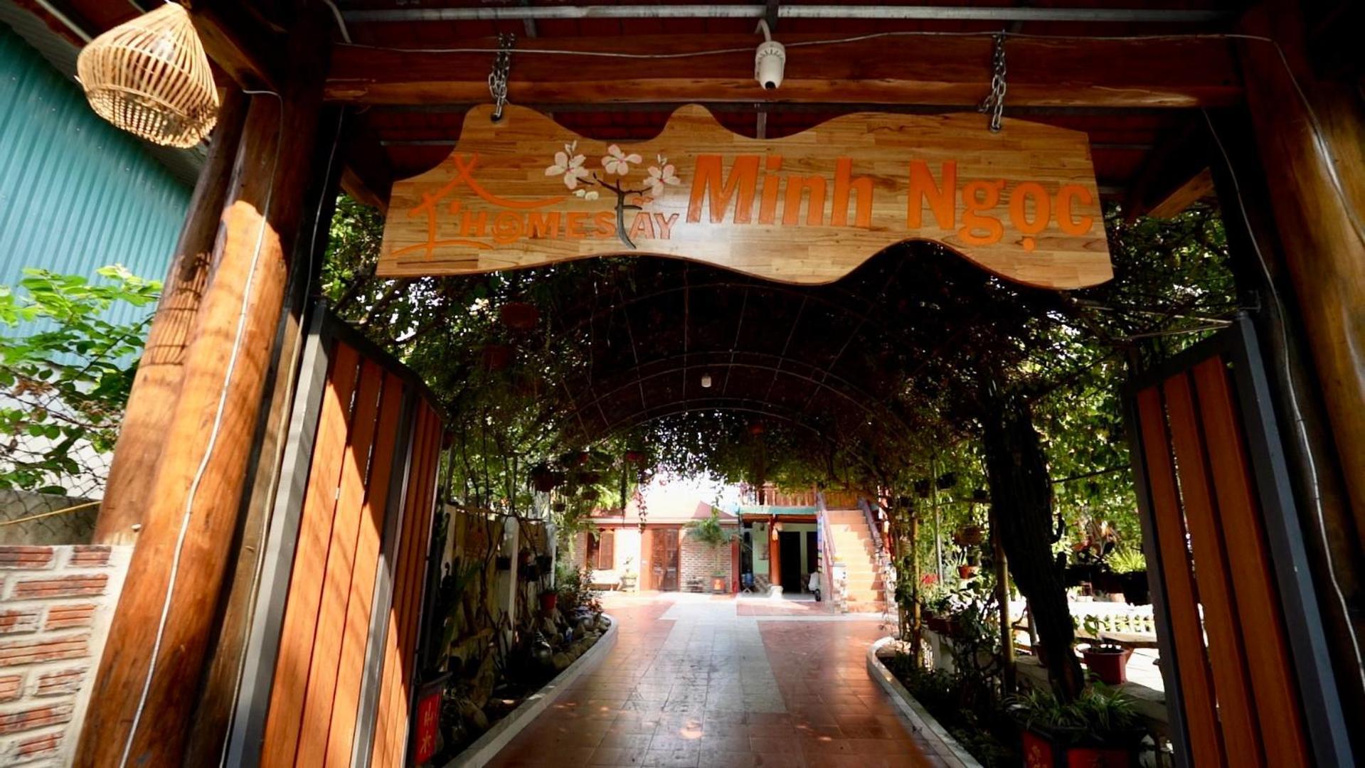 Minh Ngoc Homestay Dien Bien Phu Ban Hin Lom Buitenkant foto